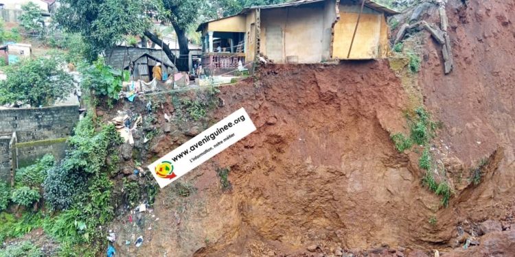 Pluies diluviennes à Tombolia : Plus de 5 maisons emportées à Lansanayah Takoui