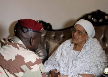 Décès d&rsquo;Andrée Touré : L&rsquo;hommage ému du président Mamadi Doumbouya