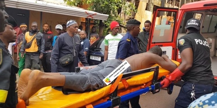 Mamou : à 18 ans, un docker sénégalais frôle la mort après une violente agression au couteau