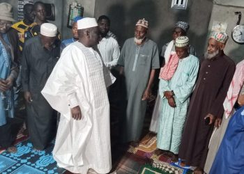 Célébration du Maouloud à Tombolia : Elhadj Bouna prie pour la paix et rend hommage aux victimes de Dar Es Salam