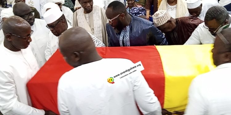 MAEIAGE : ultime hommage à l’ex-ministre Hadja M’Mahawa Bangoura