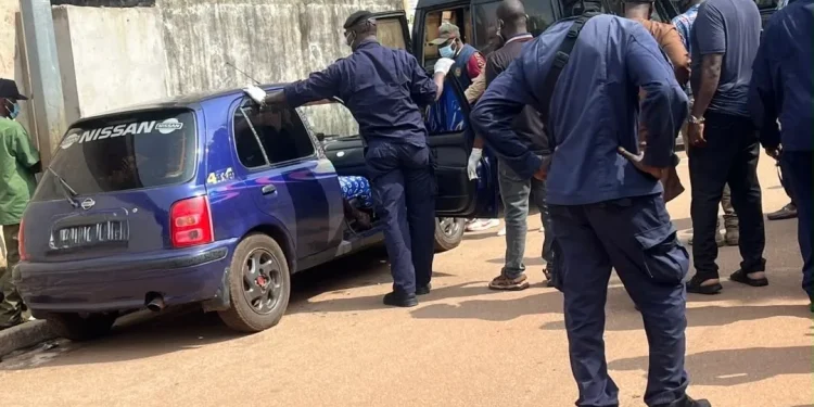 Petit Simbaya : mystérieux décès d&rsquo;un homme et d&rsquo;une femme dans une voiture