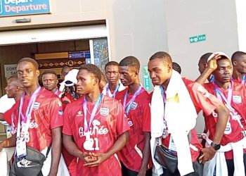 Mondial scolaire U18 : De retour de Chine avec la médaille d’argent, les médaillés guinéens accueillis en héros à Conakry