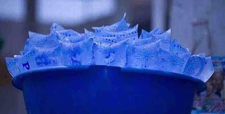 Interdiction des sachets d’eau : pensons aussi à l’alternative